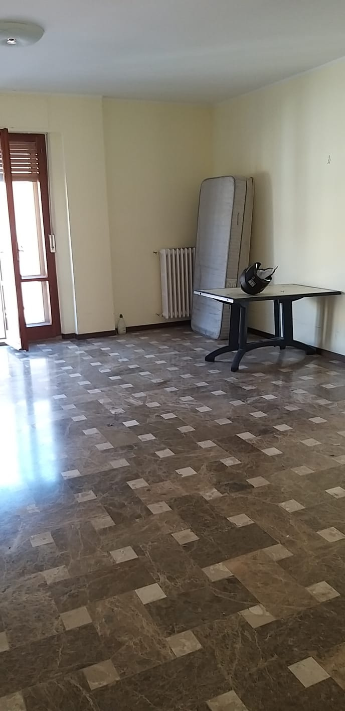 Appartamento in vendita a San Benedetto del Tronto, Centro