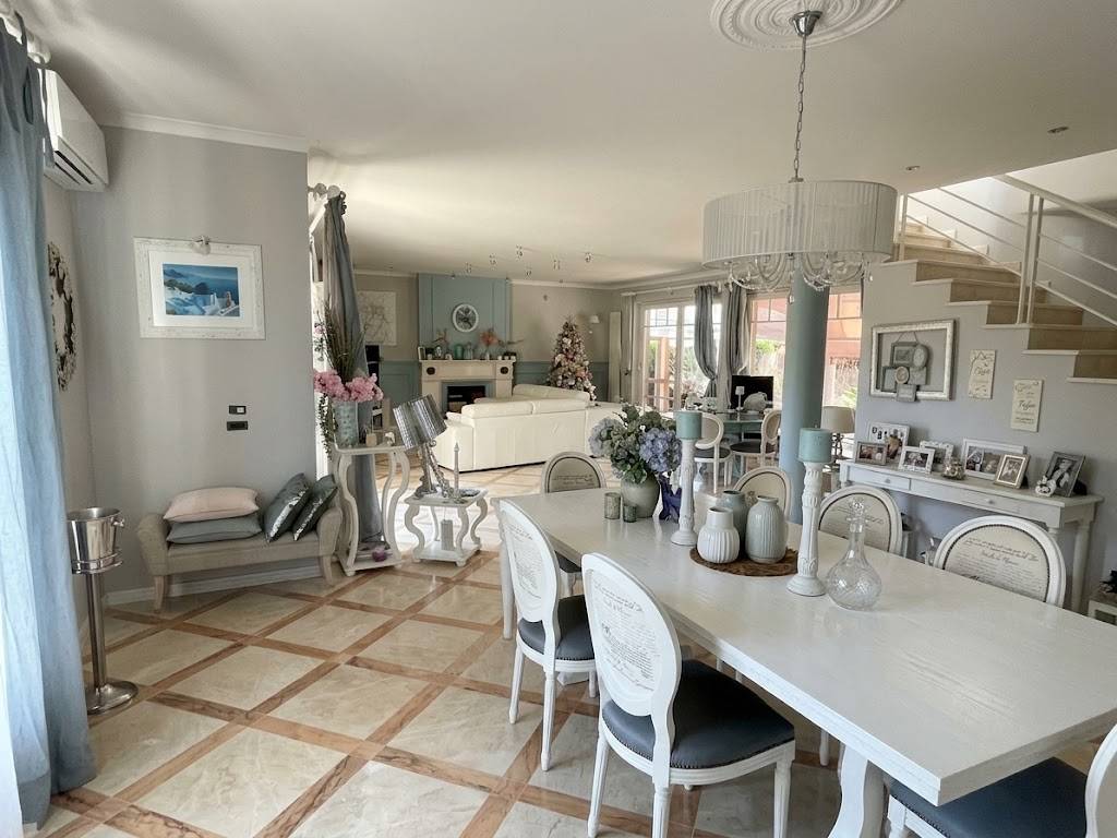 Villa in vendita a San Benedetto del Tronto, Porto d'Ascoli mare