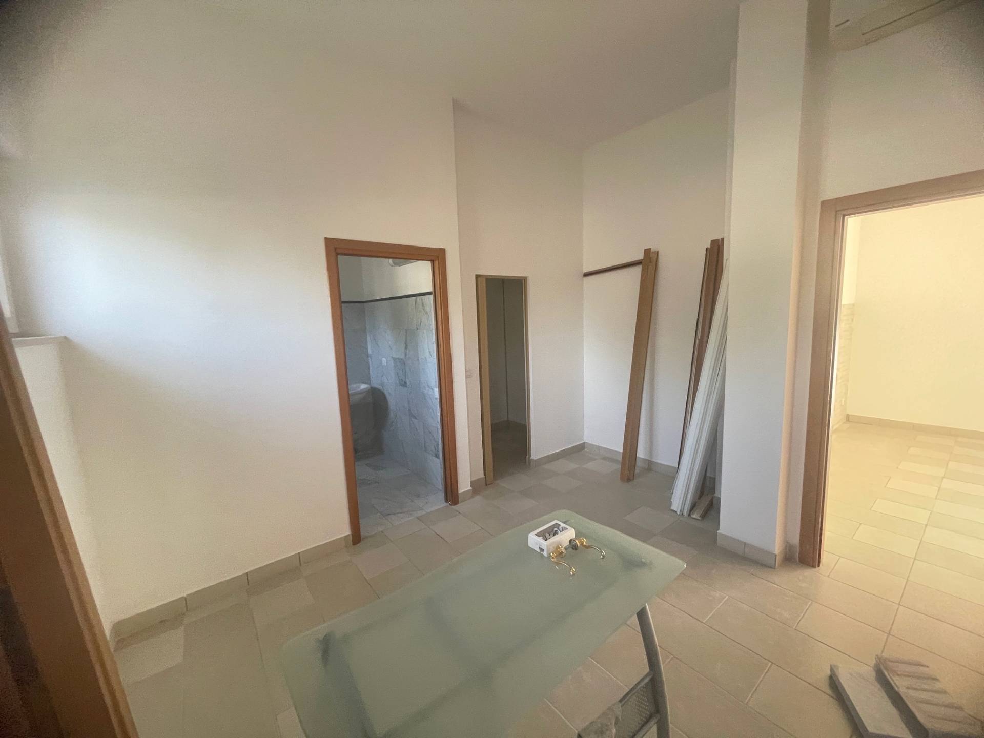 Studio/Ufficio in affitto a San Benedetto del Tronto, Porto d'Ascoli