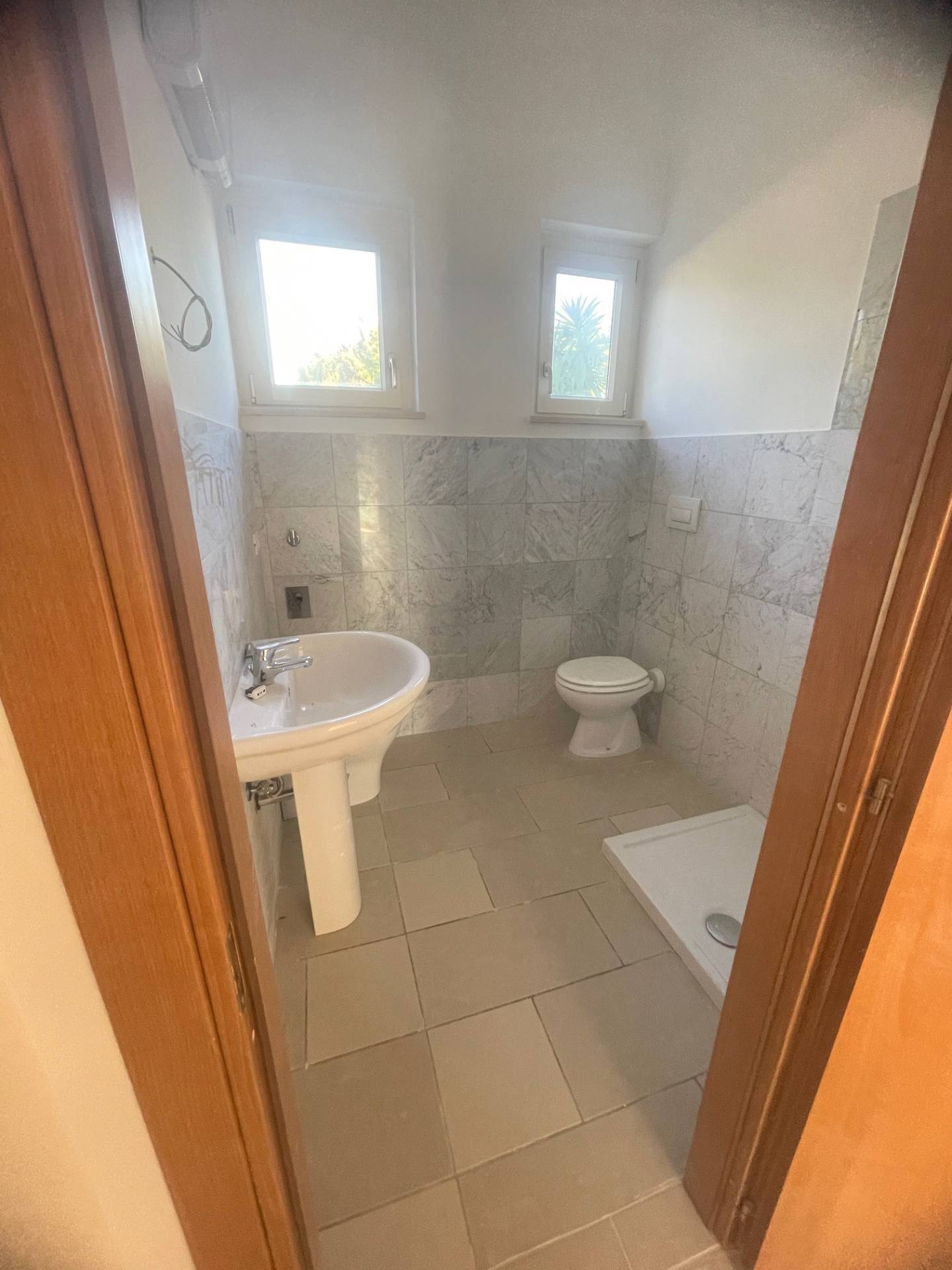 Studio/Ufficio in affitto a San Benedetto del Tronto, Porto d'Ascoli