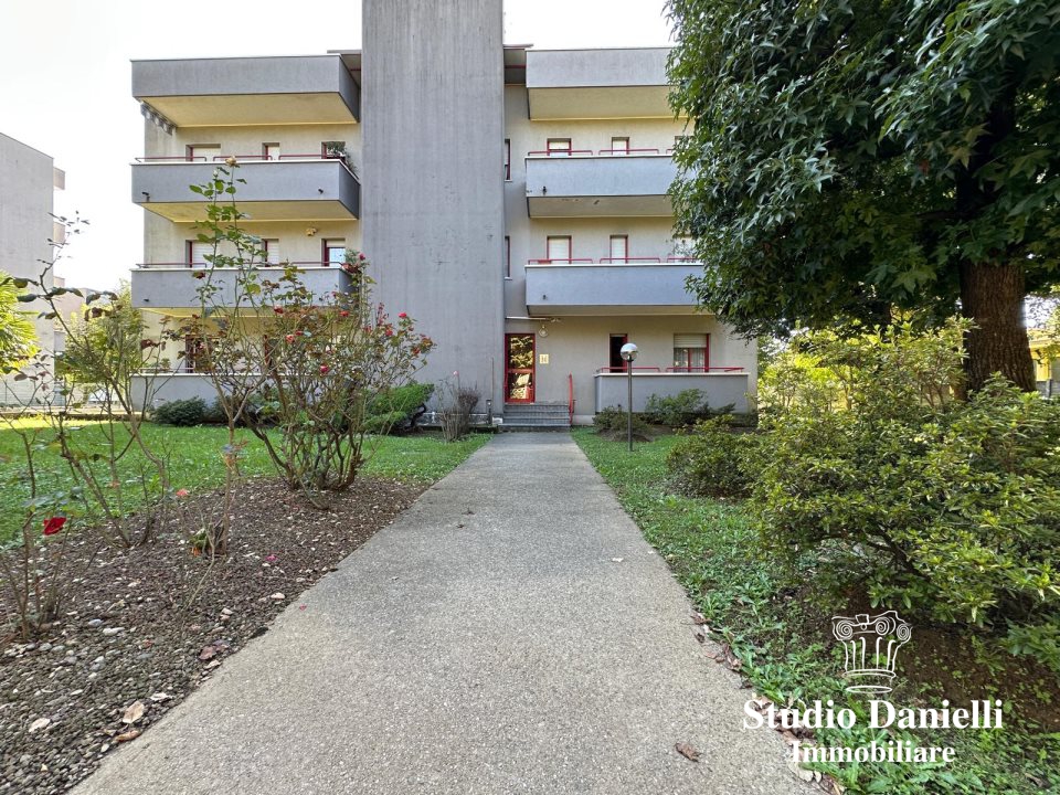 Trilocale in vendita a Cabiate