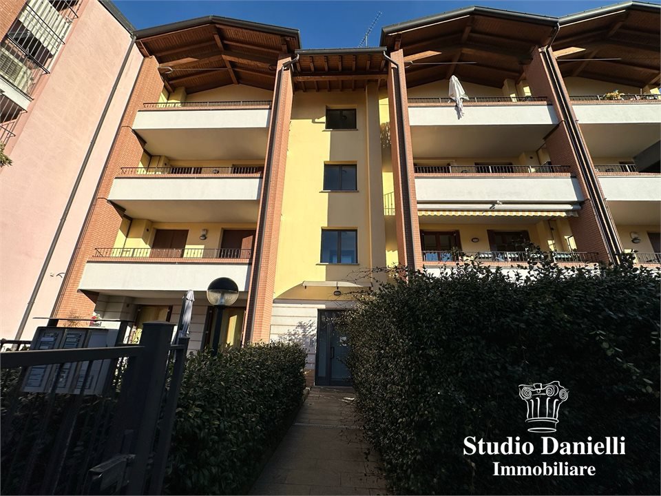 Appartamento in vendita a Besana in Brianza