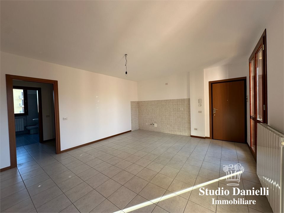 Appartamento in vendita a Besana in Brianza