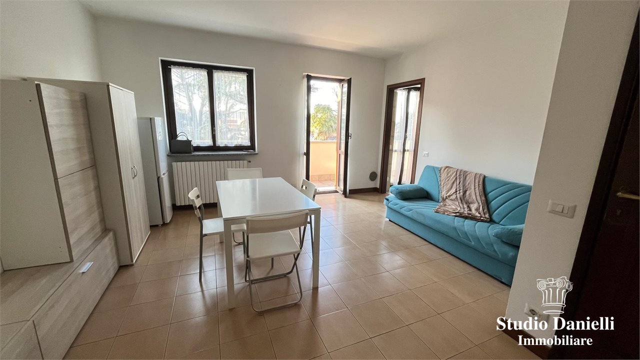 Bilocale in affitto a Carate Brianza