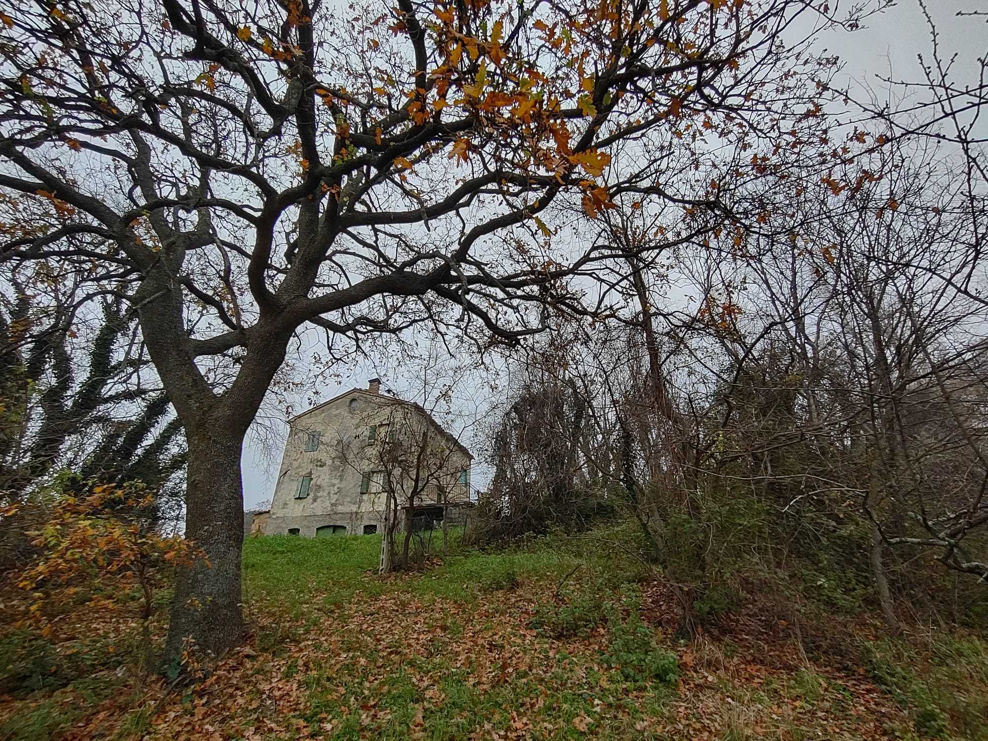 Casa indipendente con giardino in via montecarottese 85, Poggio San Marcello