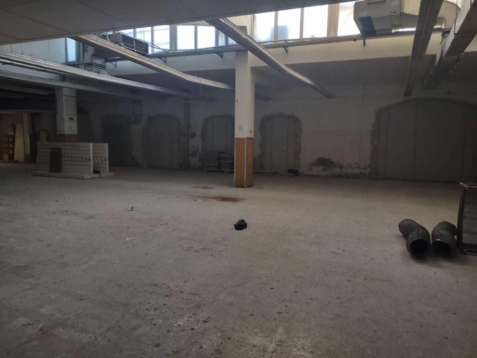 Magazzino da ristrutturare a Jesi
