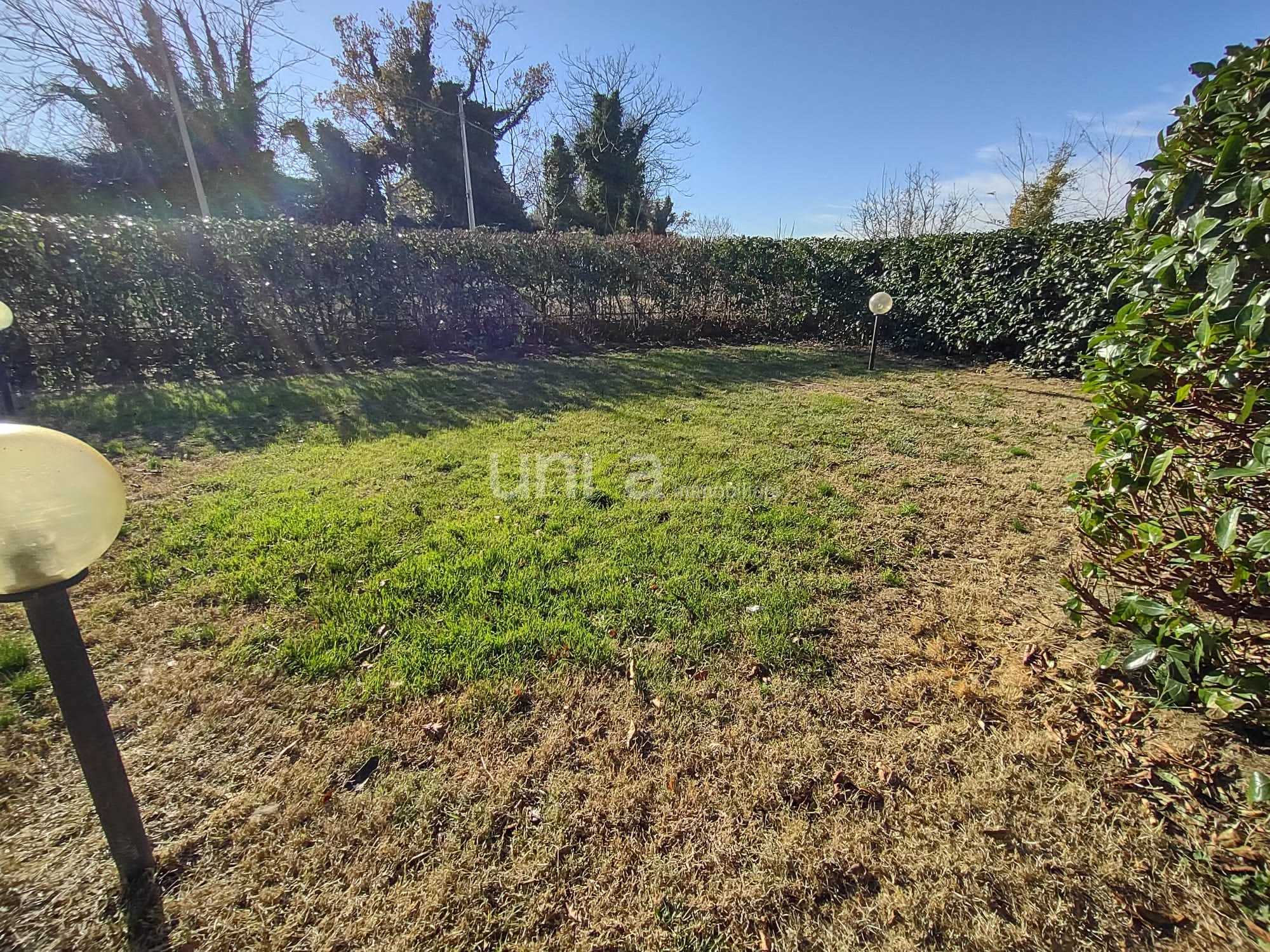 Casa indipendente con giardino in via santa maria 14, Monsano