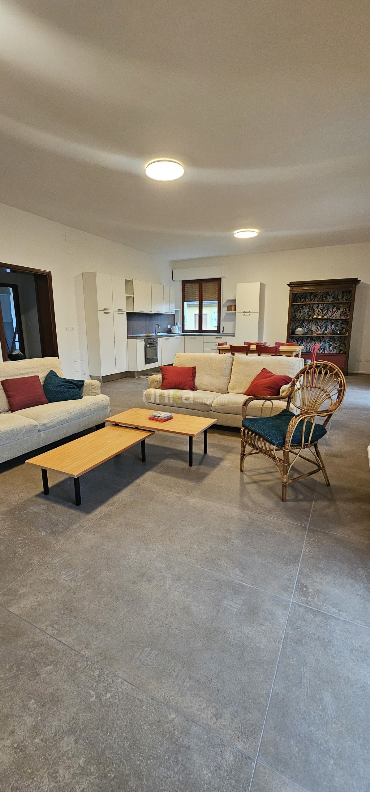 Appartamento con box in via pezzolet snc, Jesi