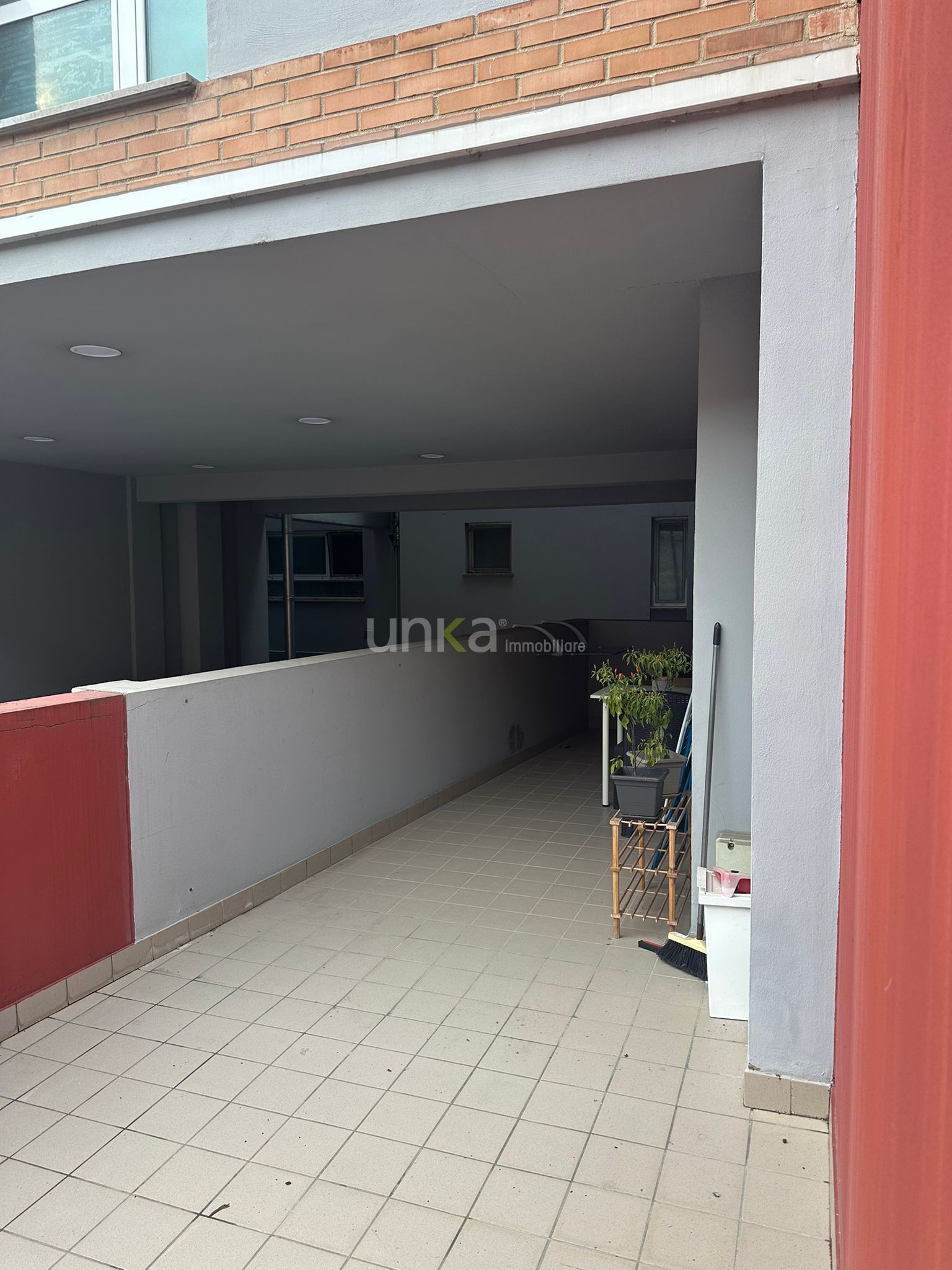 Bilocale con terrazzo in via luigi mercantini snc, Jesi