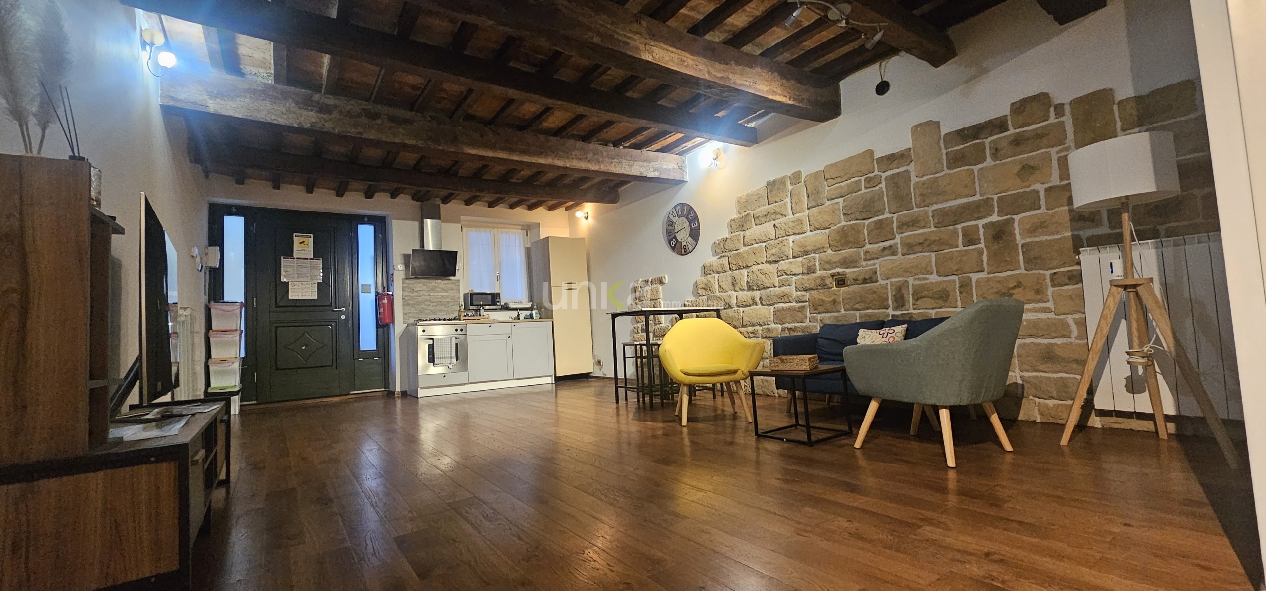 Appartamento con terrazzo in via pergolesi snc, Jesi