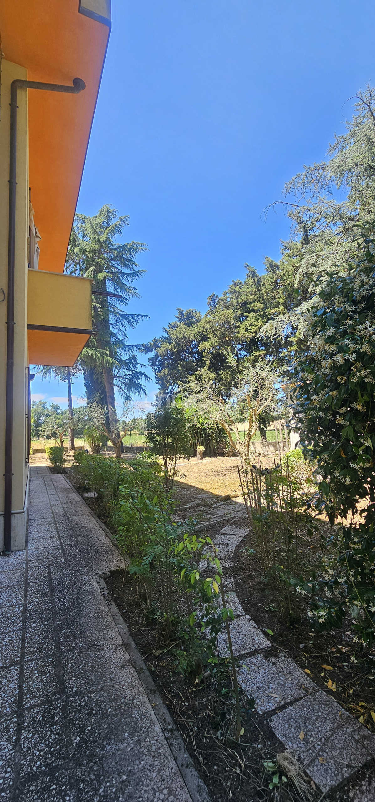 Casa indipendente con giardino in via sant'ubaldo snc, Monsano