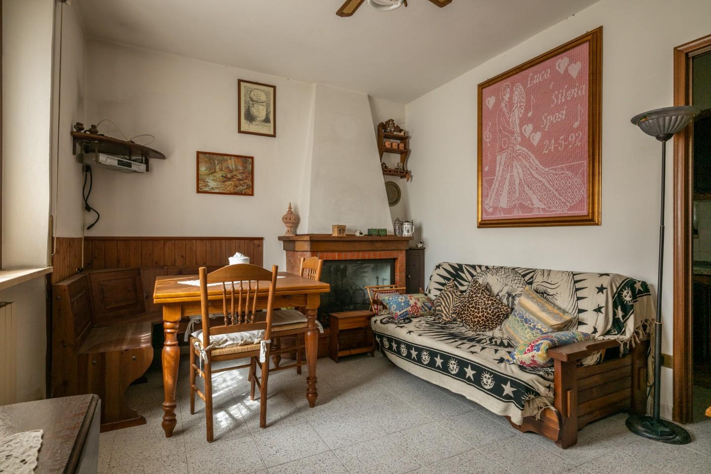 Casa indipendente con giardino a San Giuliano Terme