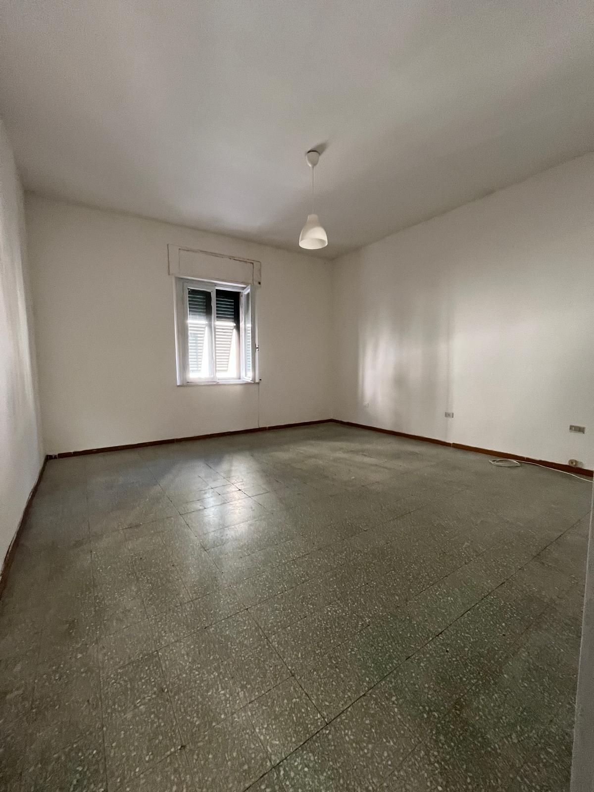 Bilocale da ristrutturare a San Giuliano Terme