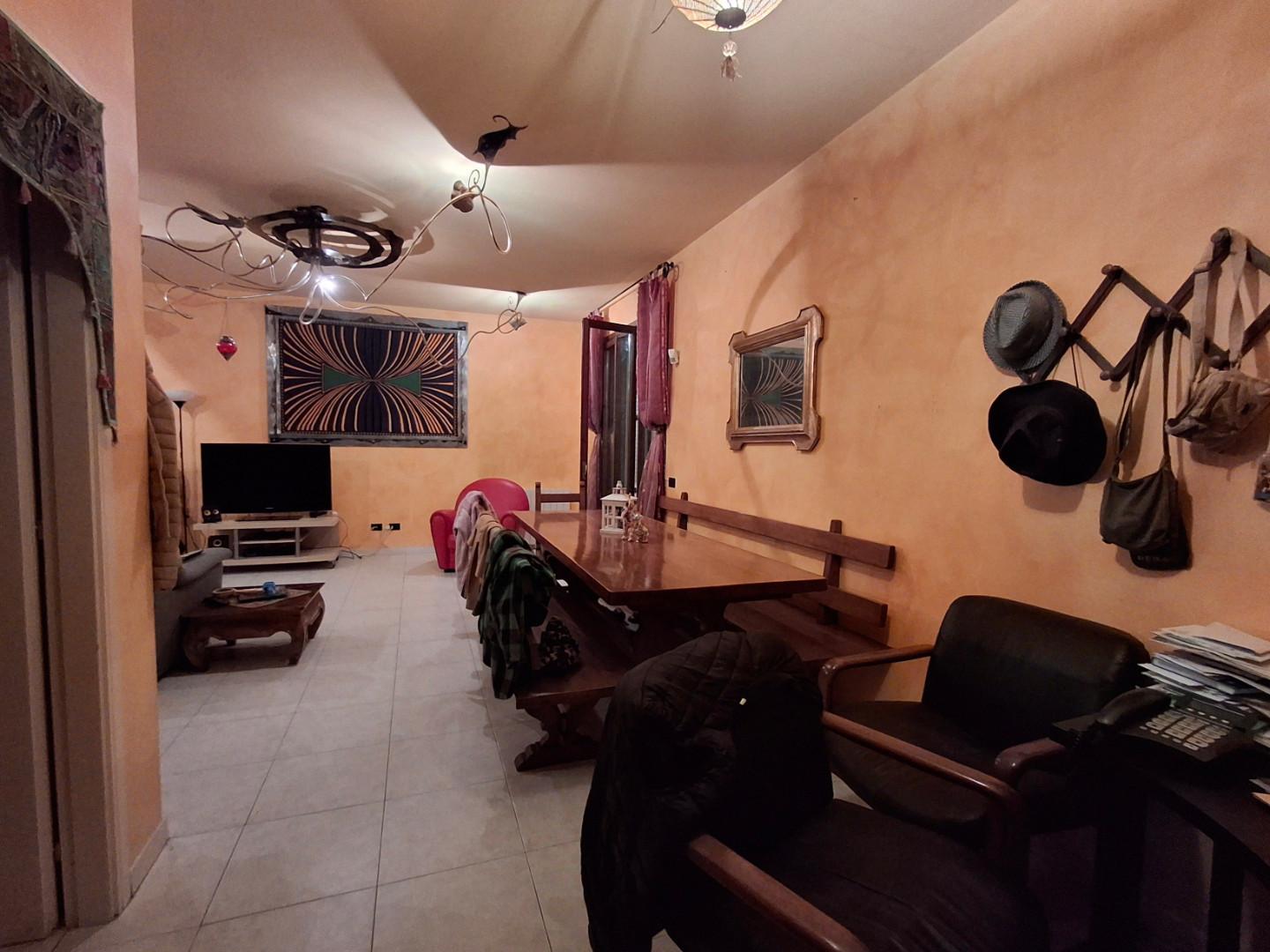 Villa Bifamiliare con giardino a Capraia e Limite