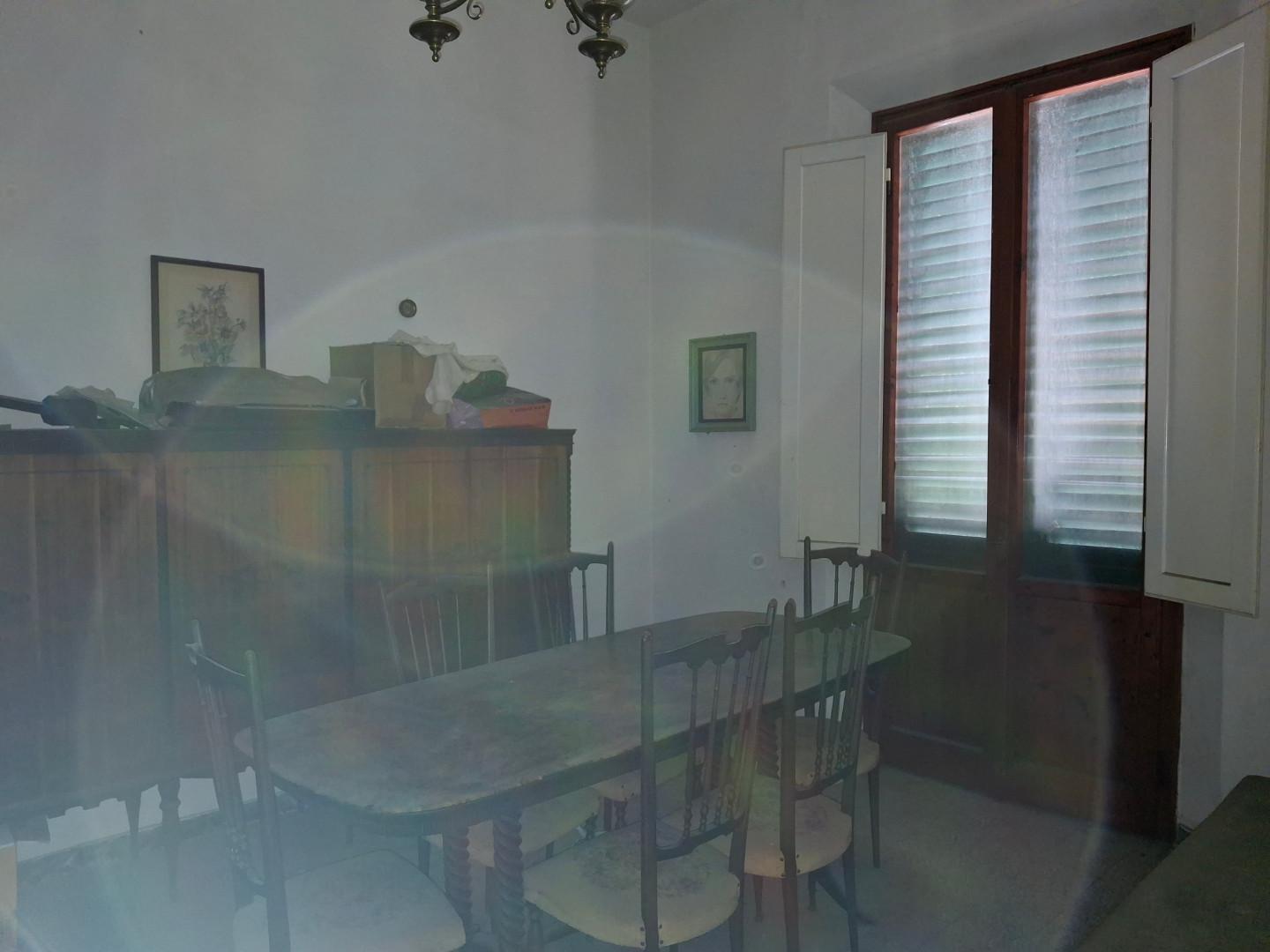 Quadrilocale con giardino a Empoli