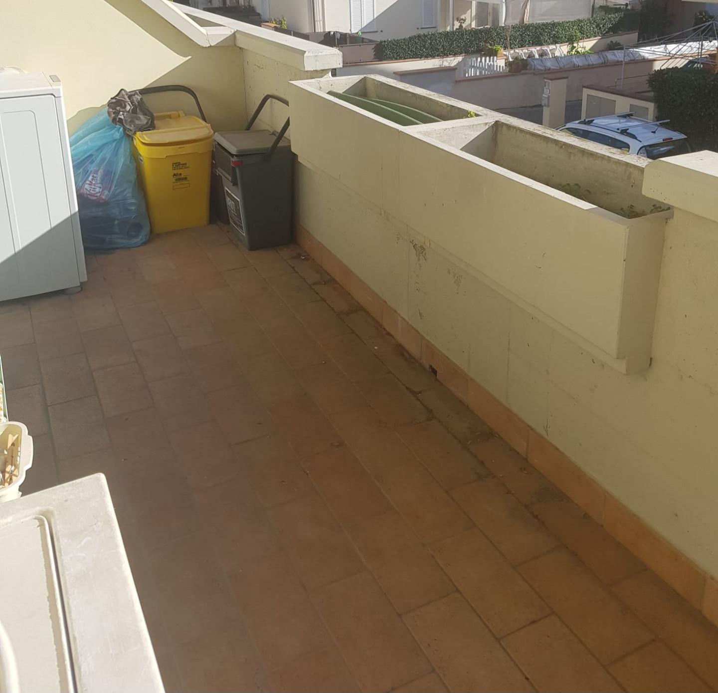 Bilocale in vendita a Capraia e Limite