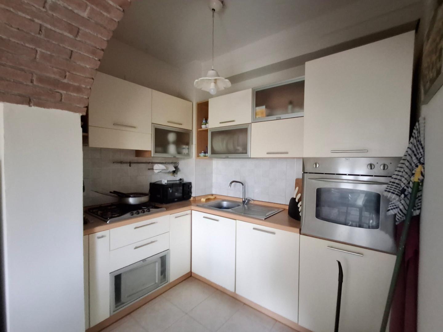 Bilocale in vendita a Capraia e Limite