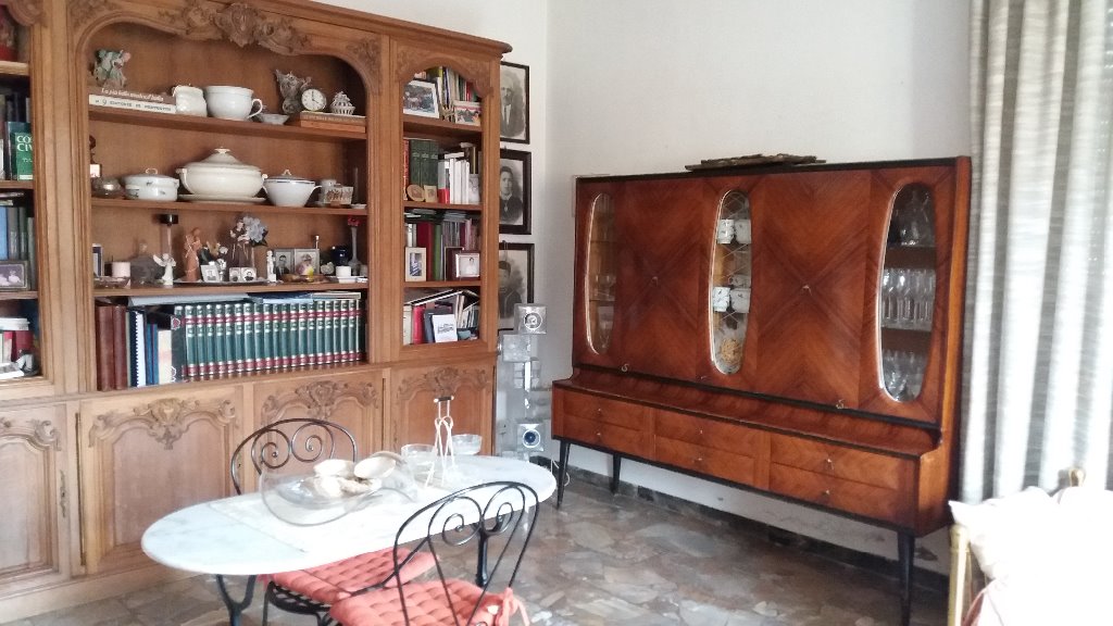 Villa con terrazzi, Capraia e Limite limite