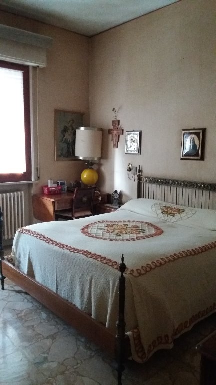 Villa con terrazzi, Capraia e Limite limite