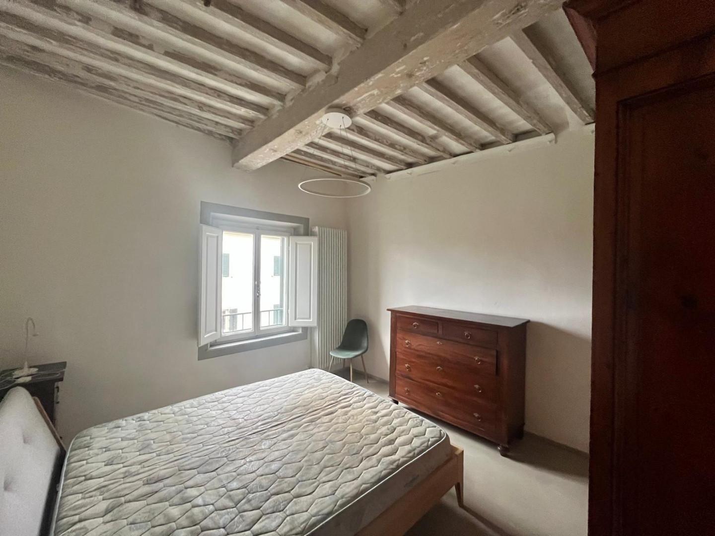 Bilocale arredato in affitto, Capraia e Limite limite