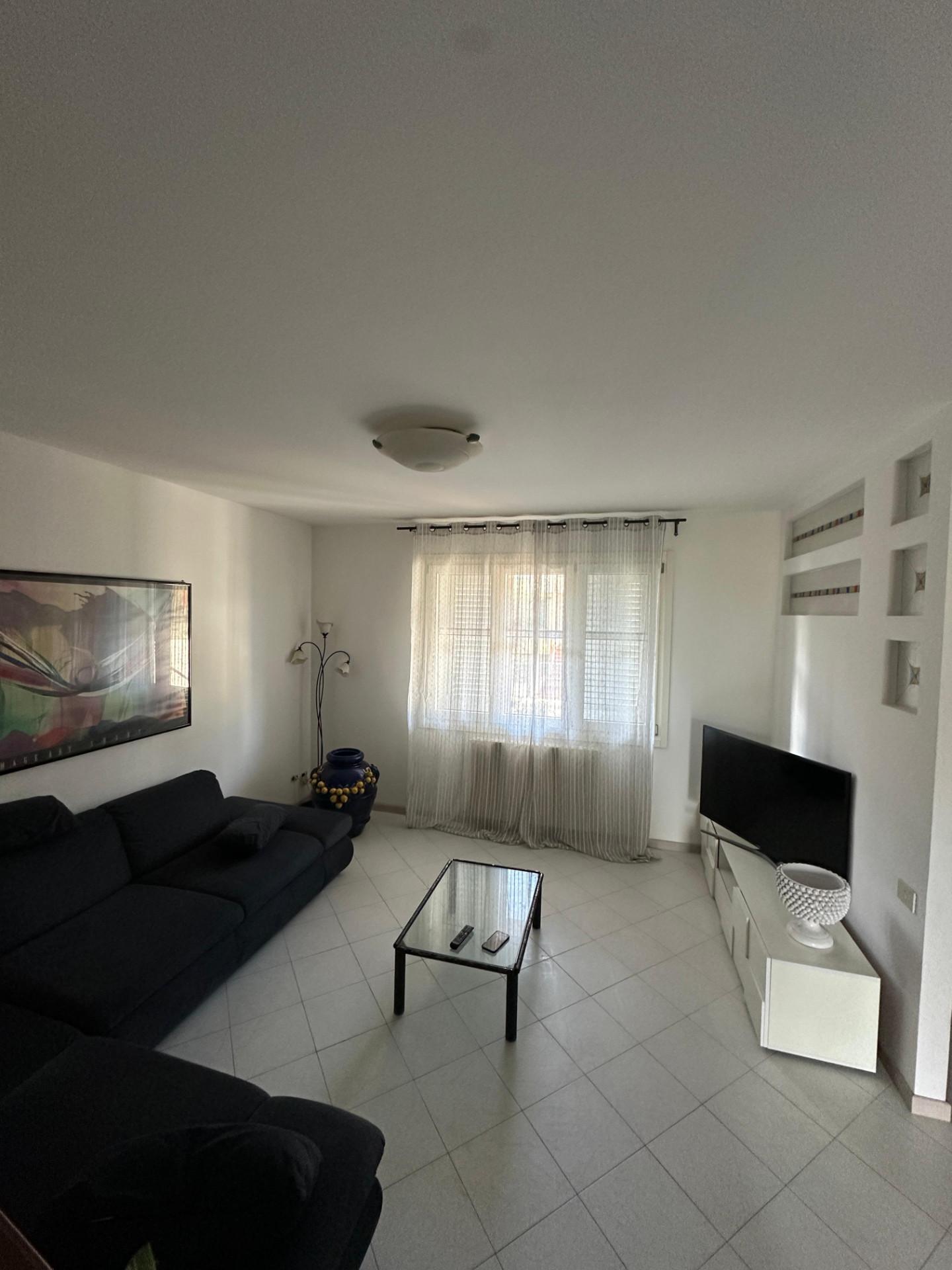 Villa con terrazzi, Capraia e Limite limite