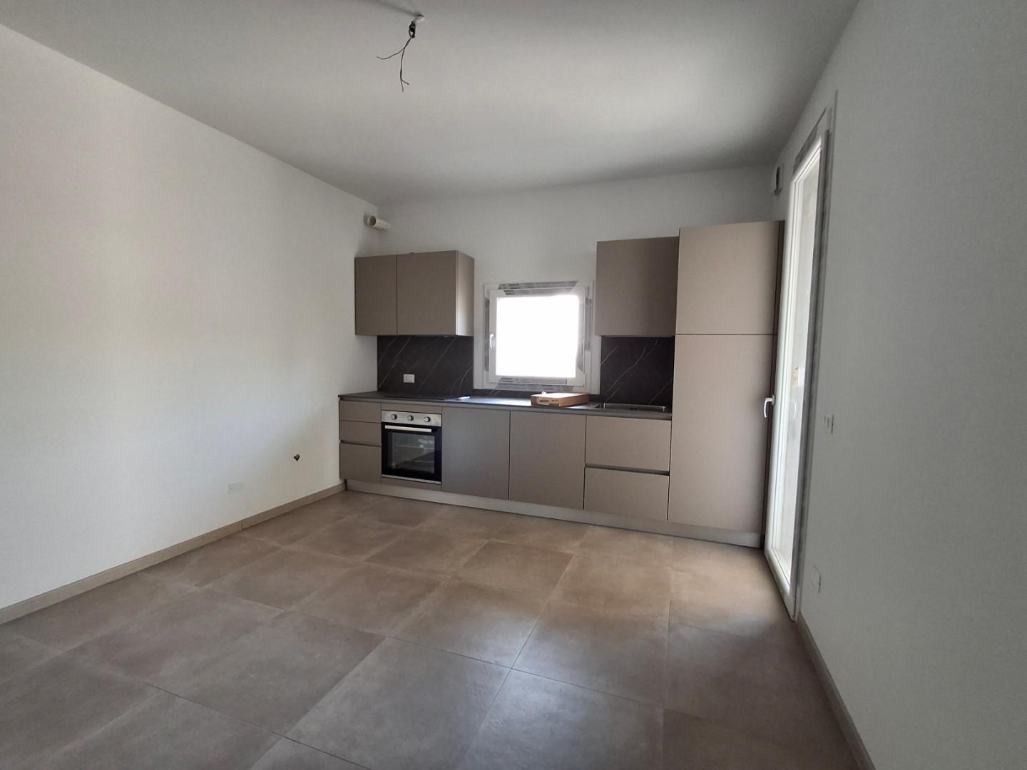 Bilocale arredato in affitto a Capraia e Limite