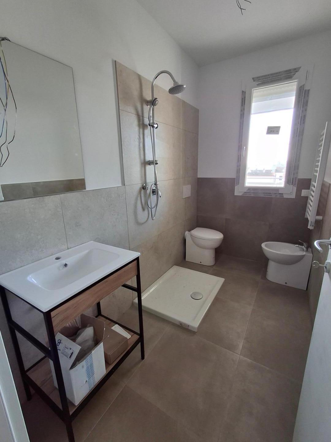 Bilocale arredato in affitto a Capraia e Limite