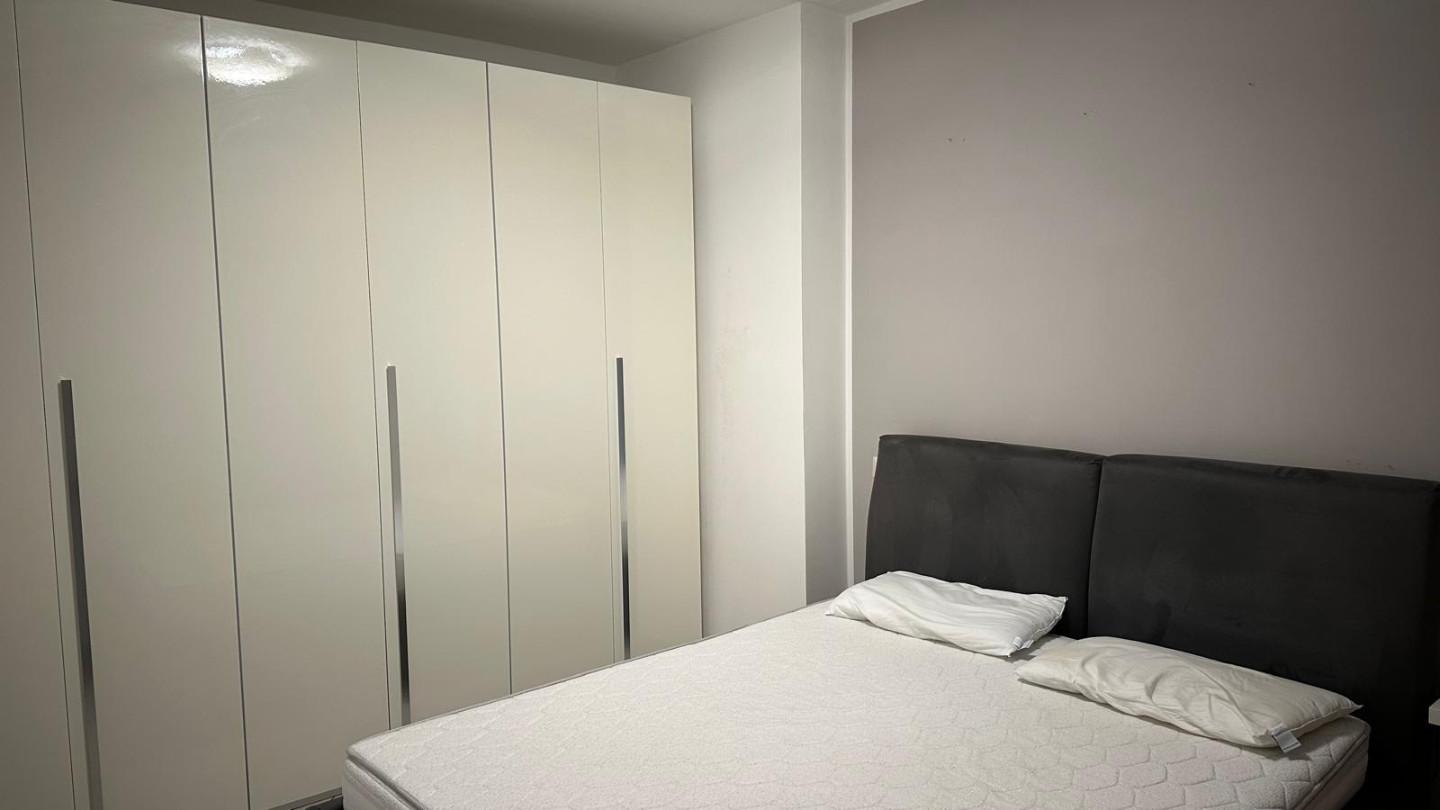 Trilocale arredato in affitto a Capraia e Limite