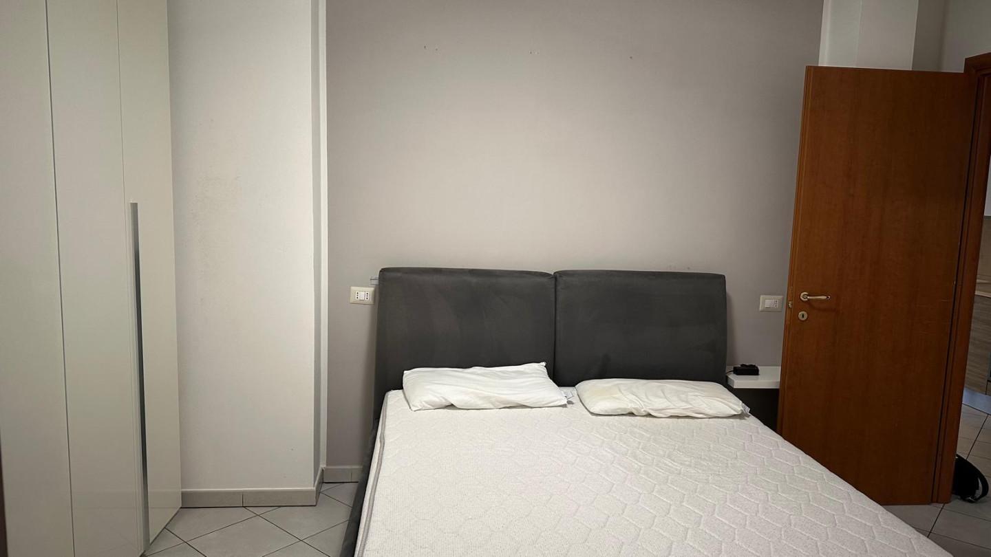 Trilocale arredato in affitto a Capraia e Limite