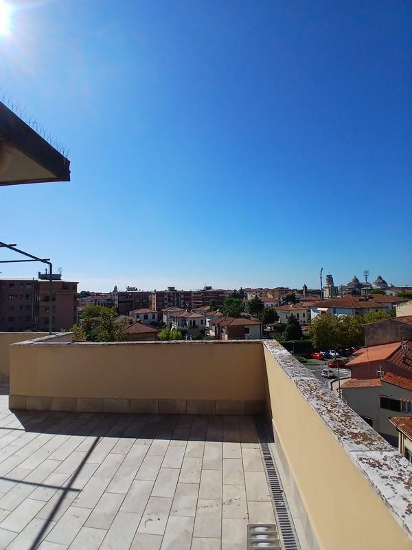 Stanza Singola con terrazzo, Pisa porta a lucca