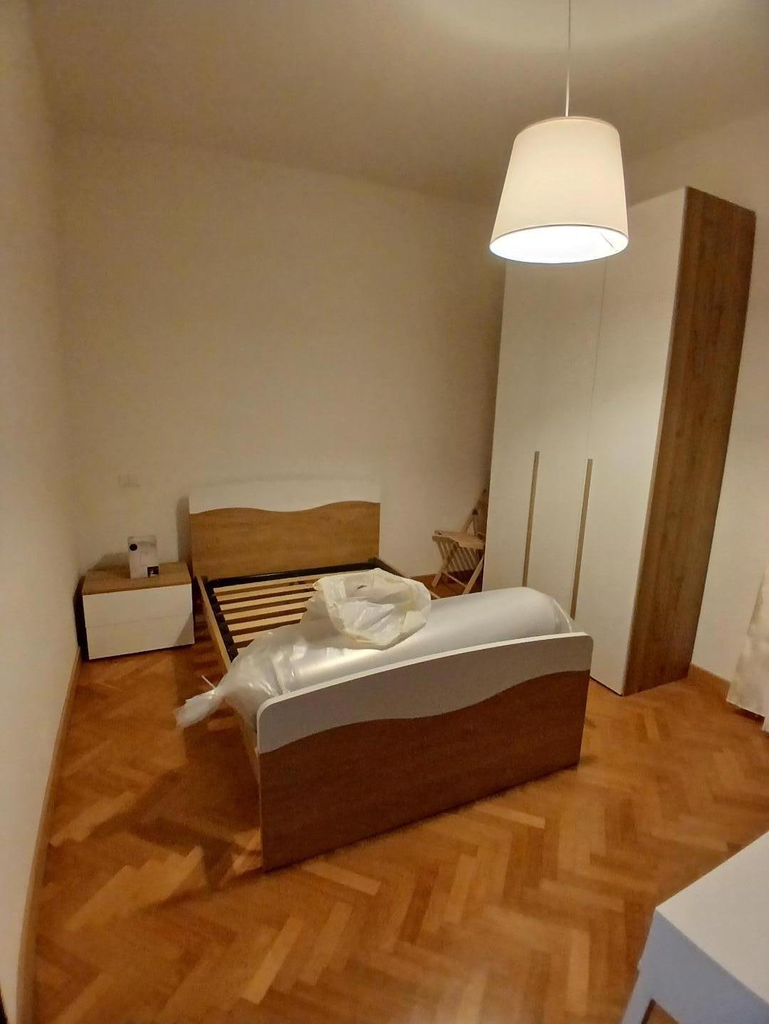 Stanza Singola con terrazzo, Pisa porta a lucca