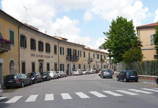 Locale commerciale in vendita a San Giuliano Terme