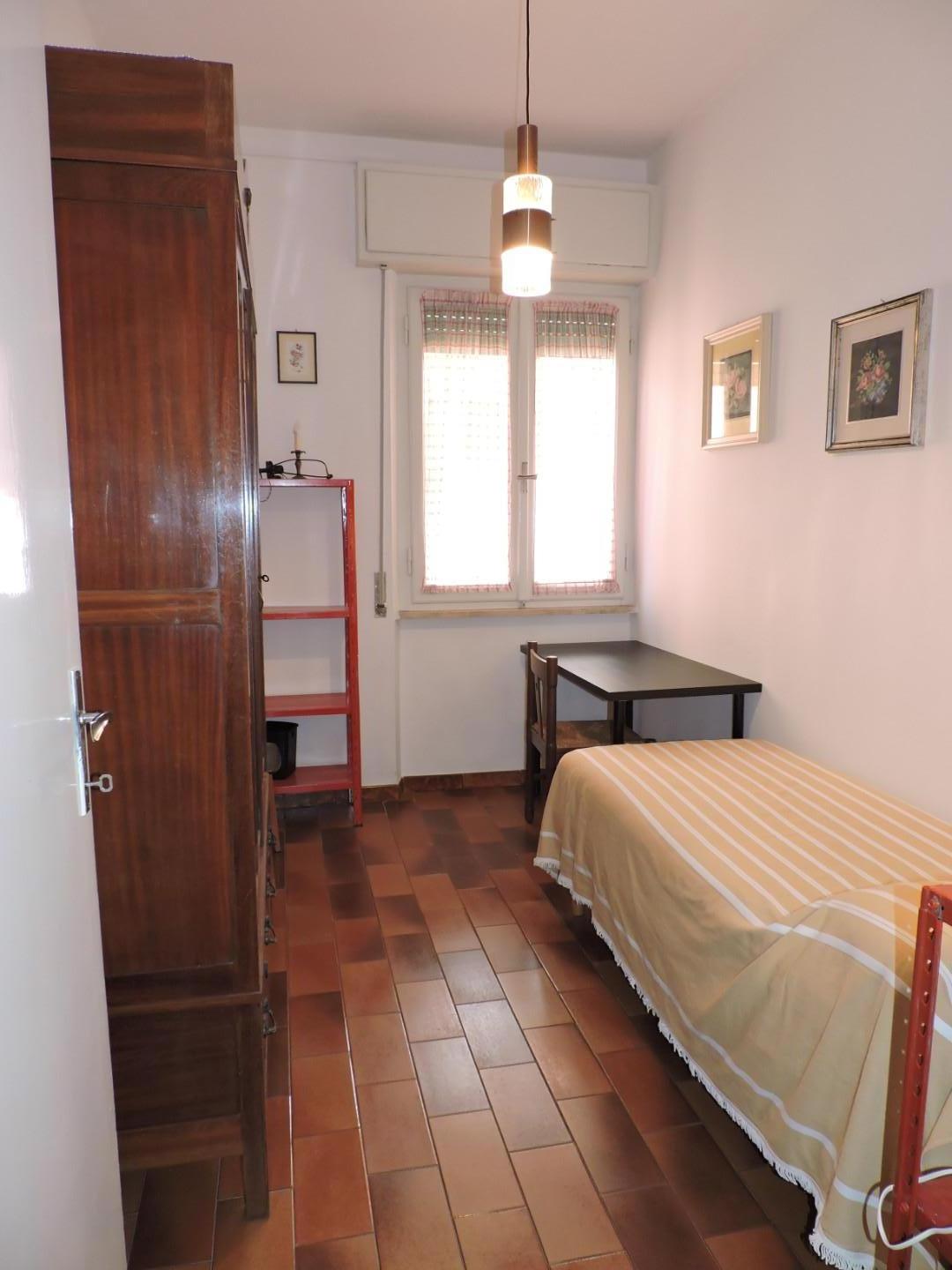 Stanza Singola in affitto, Pisa porta a lucca