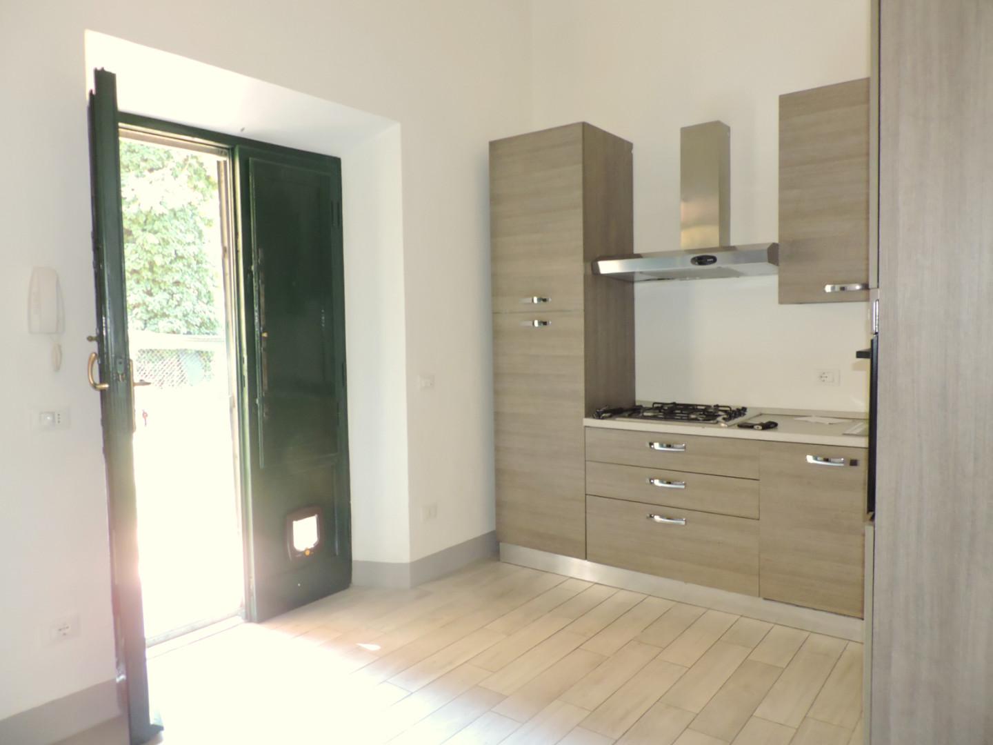 Casa indipendente con giardino, Pisa porta a lucca