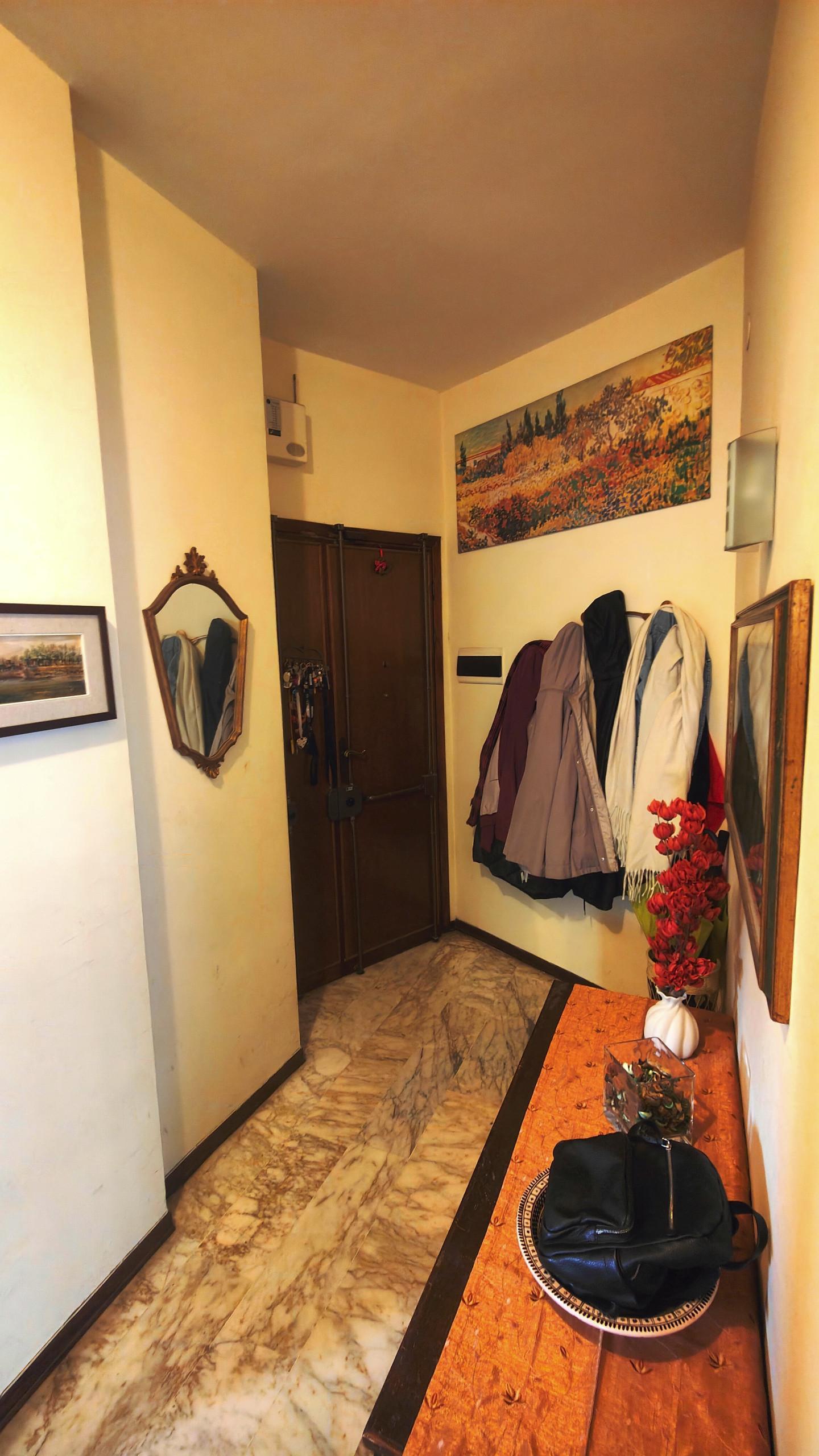 Appartamento con terrazzo, Pisa landi