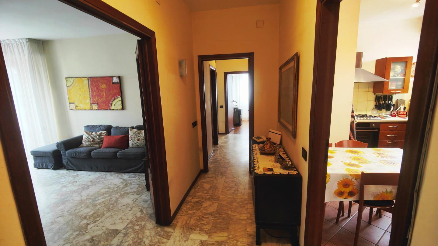 Appartamento con terrazzo, Pisa landi