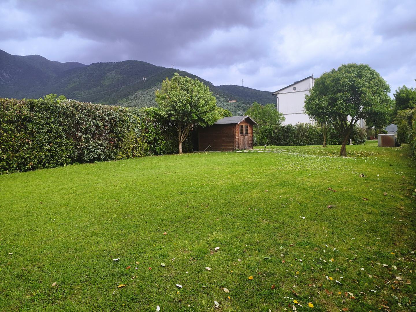 Villa Bifamiliare con giardino, San Giuliano Terme asciano