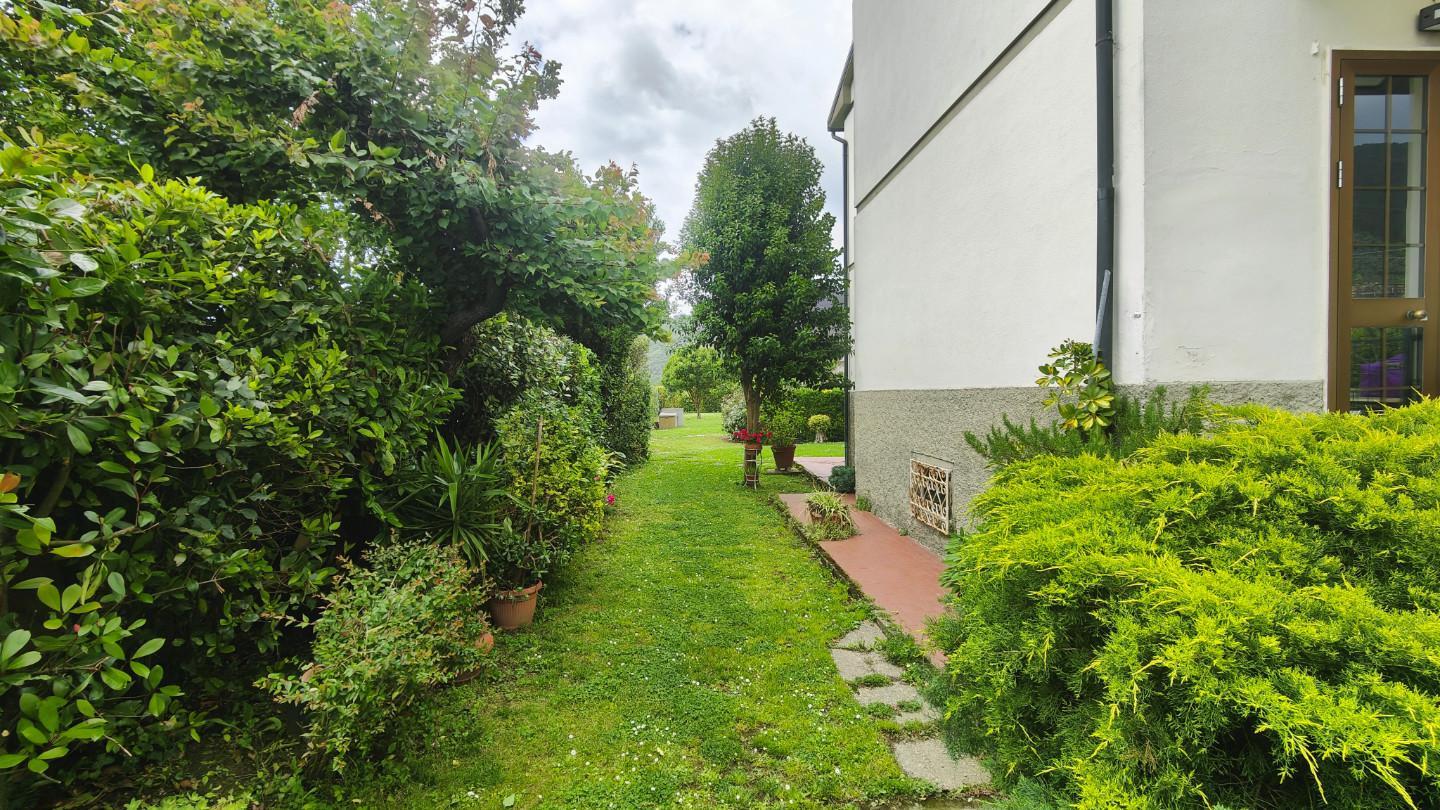 Villa Bifamiliare con giardino, San Giuliano Terme asciano