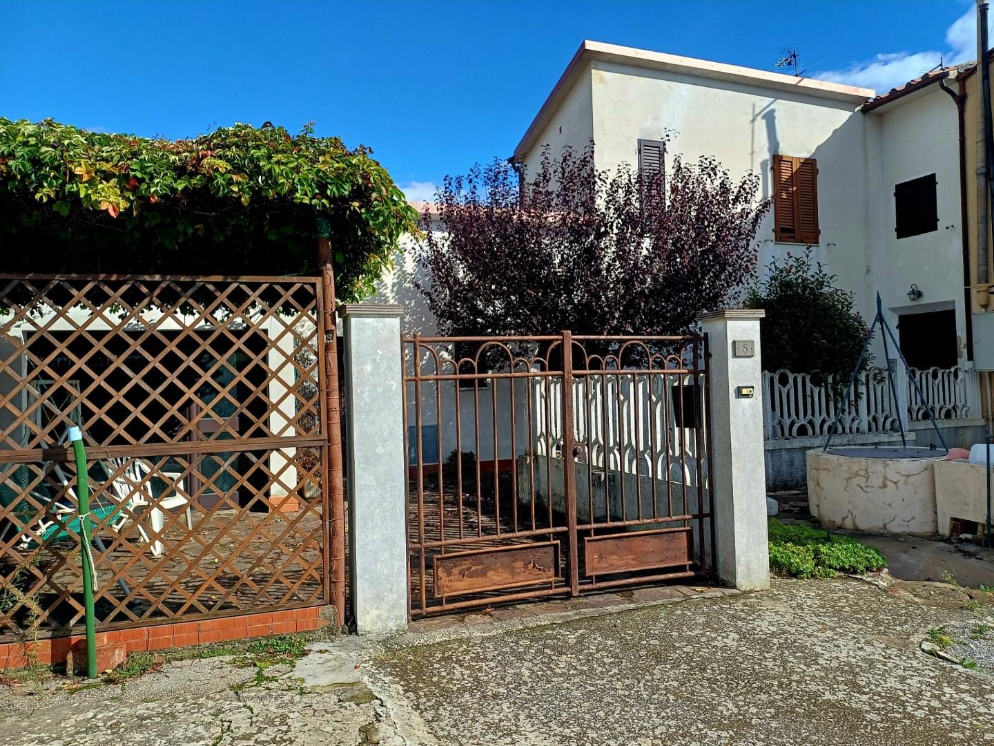 Casa indipendente con giardino, Cascina san lorenzo alle corti