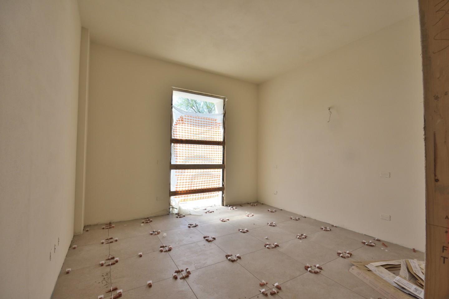 Appartamento con giardino, Pisa marina di