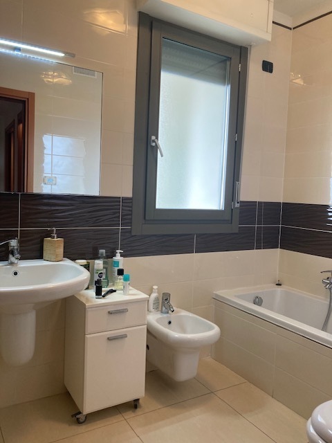 Trilocale con terrazzo, Pisa porta a mare