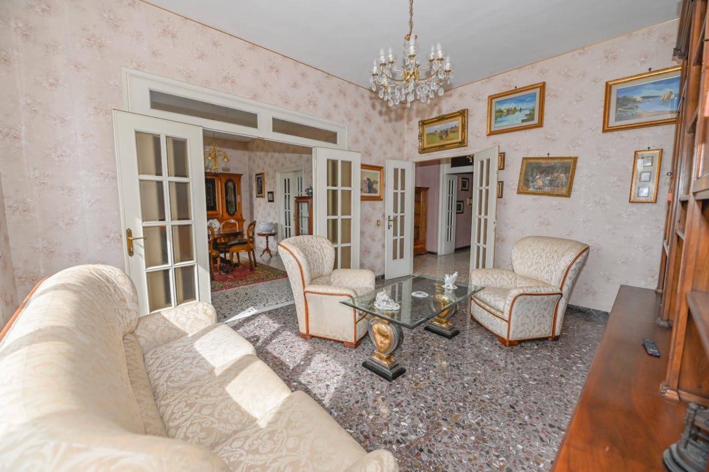 Casa indipendente con giardino, Pisa porta a mare