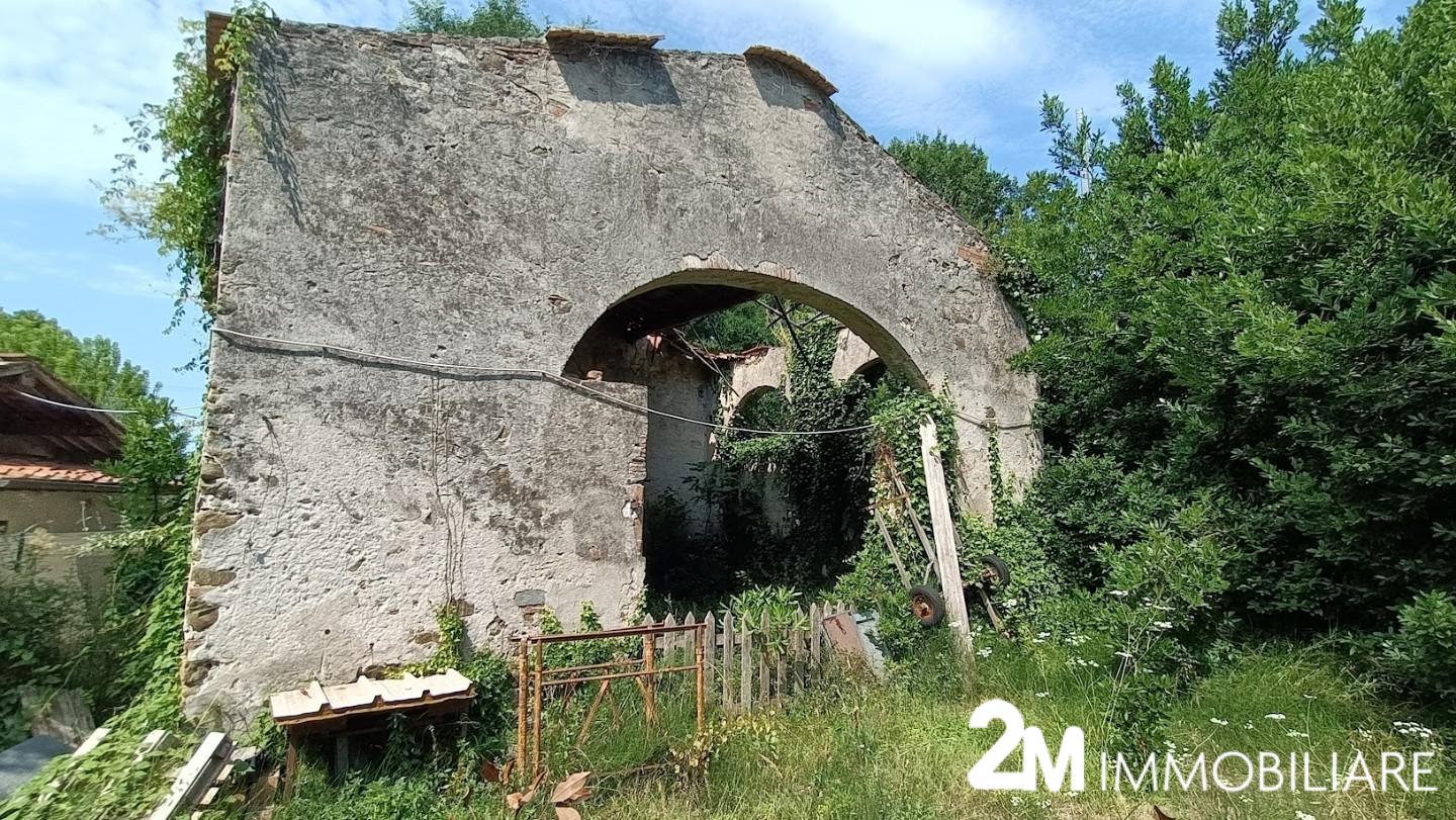 casale in vendita a San Giuliano Terme in zona Molina di Quosa