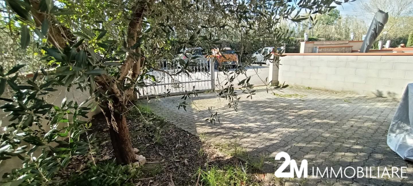 Appartamento con terrazzo, San Giuliano Terme gello