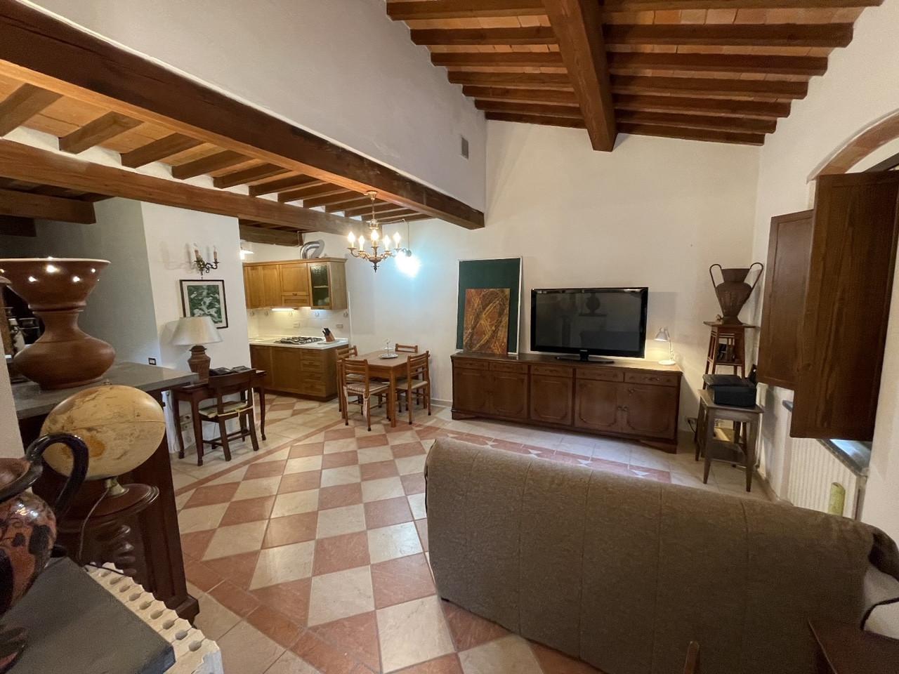 appartamento in affitto a Vicopisano in zona Caprona