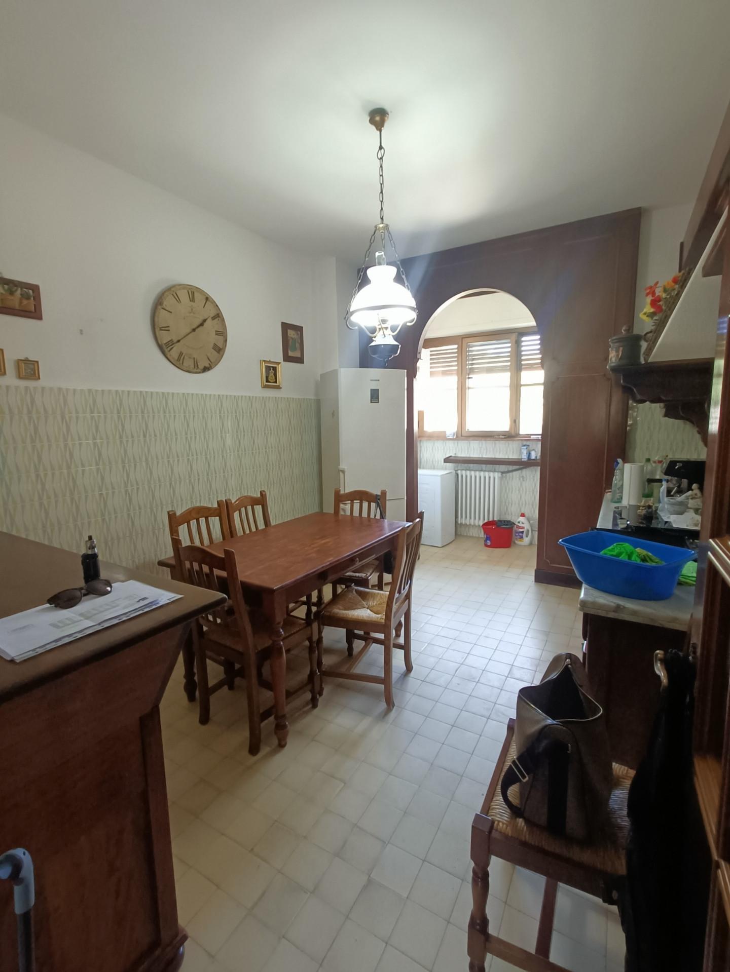 Appartamento arredato in affitto, Pisa marina di