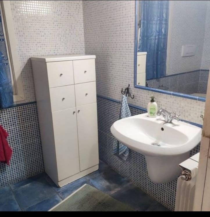 Casa indipendente arredata in affitto, Montignoso cinquale