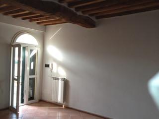 Quadrilocale arredato in affitto a Vecchiano