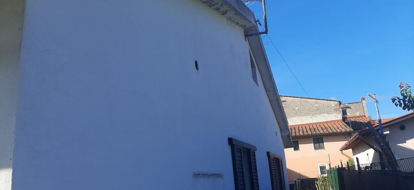 Casa indipendente con giardino, Cascina pettori