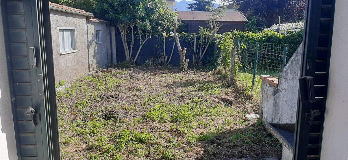 Casa indipendente con giardino, Cascina pettori